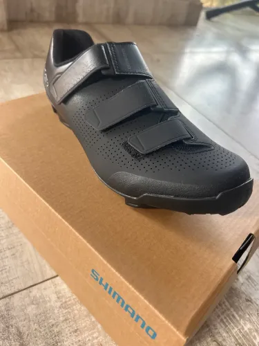 SAPATILHA SHIMANO XC1 SH-XV102. Preta