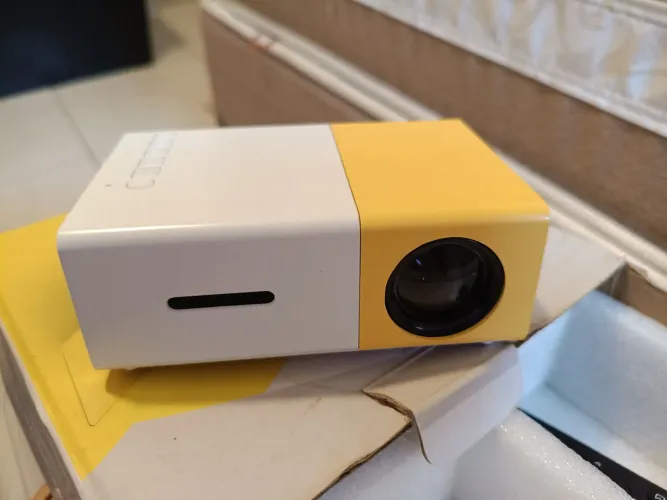 Mini projetor