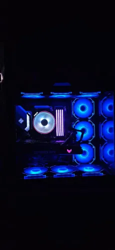 PC GAMER EXTREMO: R7 5800XT + RTX 3070 Ti ASUS TUF + 32GB RAM + GABINETE AQUÁRIO