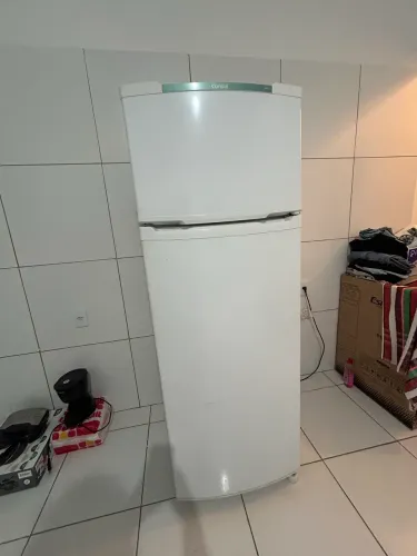 Vendo geladeira