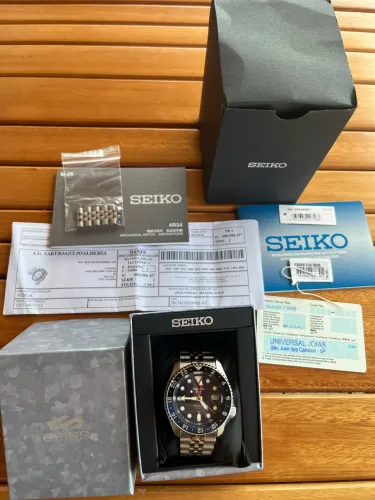Seiko 5 Sports GMT SSK003B1 Automático Batman