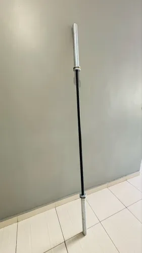 Barra Olímpica de 20kg