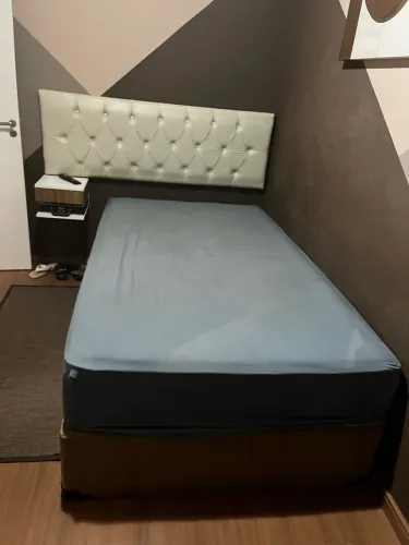 Colchão- + Base + Criado Mudo+ Placas