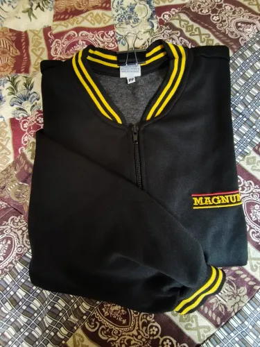 Uniforme Magnum Cidade Nova (Agasalho Moletom Tam. P/ semi-novo)