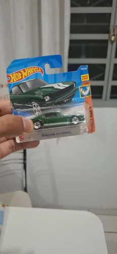 COLEÇÃO HOTWHEELS NAS CAIXINHAS
