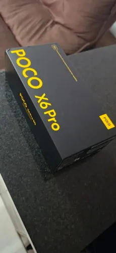 Poco X6 pro 5g, 8GB RAM/256GB ROM com câmera tripa de 64MP na cor cinza