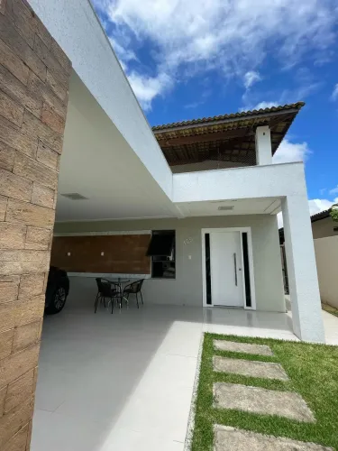 - Casa 4/4 a venda na Aruana