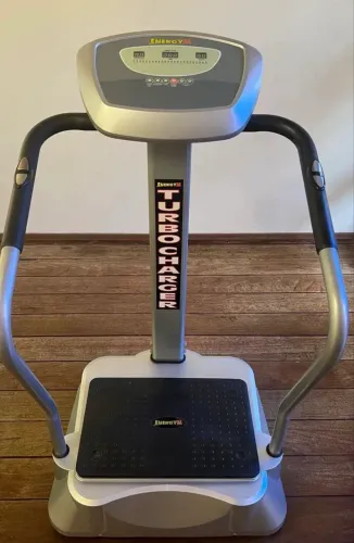 Plataforma vibratória Energym Turbo Charger da Polishop