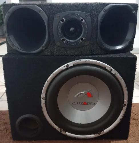 Vendo som automotivo 