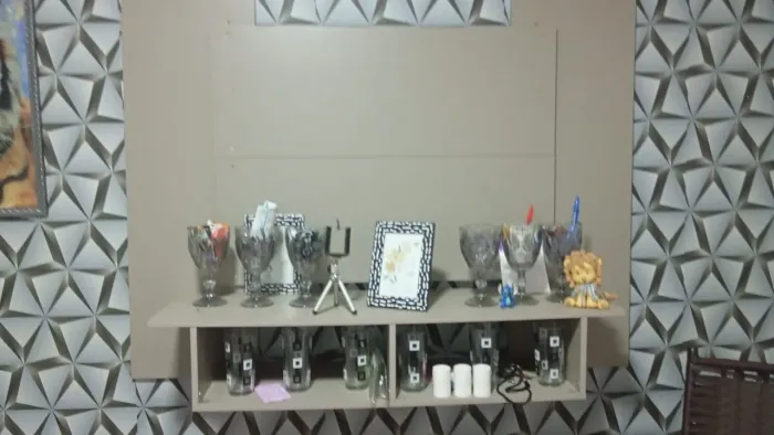 Painel,cama casal,cama solteiro, geladeira, guarda roupa de solteiro
