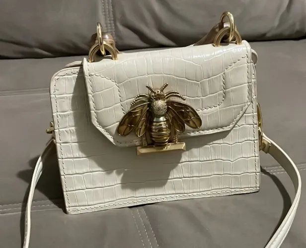 Bolsa Schultz Believe Couro Croc Off White