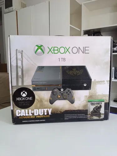 Vendo Console Microsoft Xbox One Edição Especial Call of Duty Advanced Warfare - Semi novo