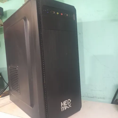Vendo Torre de Computafor Core i5