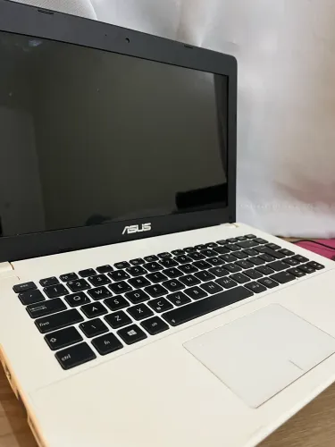 Notebook Asus X451CAP Branco - Intel Core i3 | 4 GB RAM | Windows 10