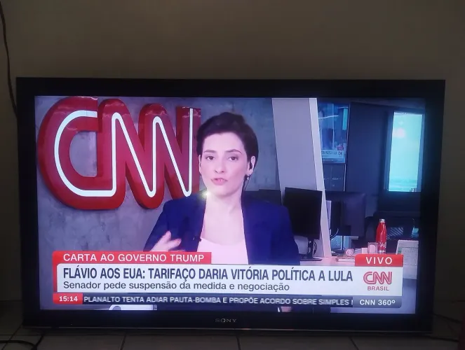 TV 49 Sony bravia (não é smart)