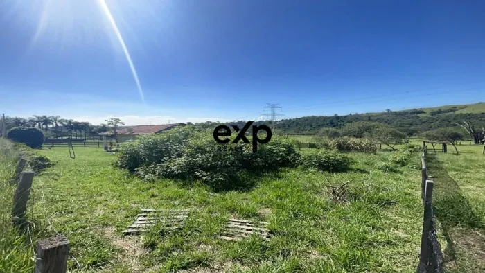 Terreno - Contendas - Valinhos/SP.