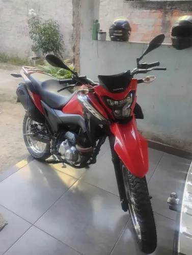 Bros 160 muito bem cuidada
