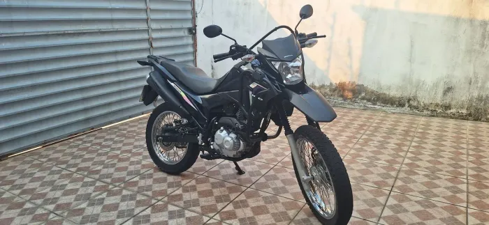 Vendo moto bros 2024 pouco rodada