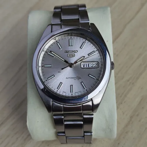 Relogio Seiko 5 37mm