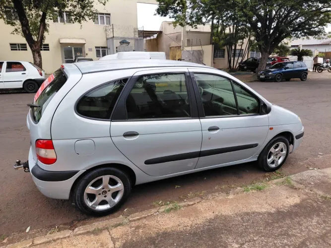 Renault Scenic RT/auth/auth/kids Hi-flex 1.6 16V 2003