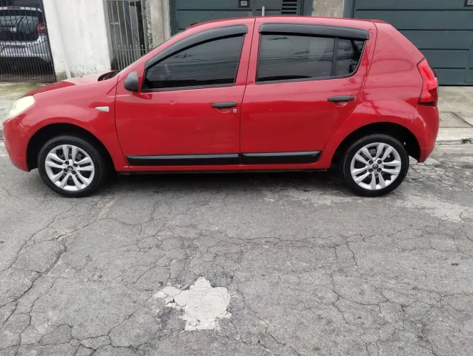 Renault Sandero Authentique Hi-flex 1.0 16V 5P 2011