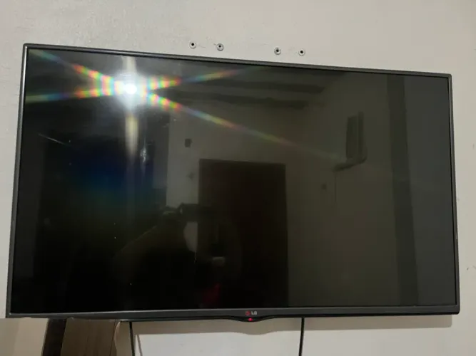 Tv 45 pol LG - Não é smart