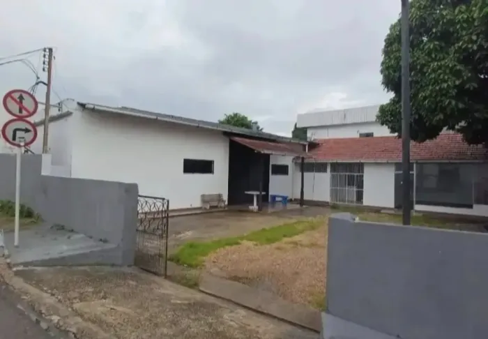 Excelente Ponto Comercial - São Geraldo - Rua João Alfredo paralela Djalma Batista - 9mil
