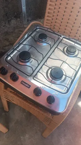 Fogão de mesa,ótimo estado de conservação,4bocas ,a gás,chamas perfeitas