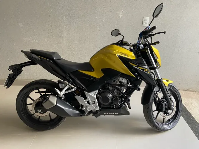 venda ou troco somente por xre 190 2025 twister 300f abs (2 rodas) 2023 filé