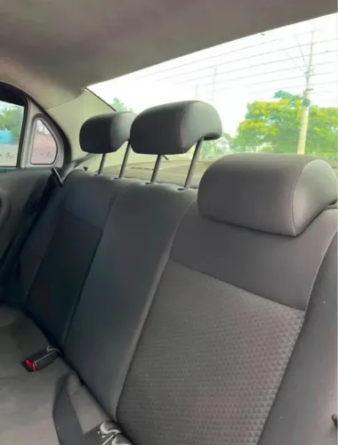 Volkswagen Voyage Trendline 1.6 T.flex 8V 4P 2017