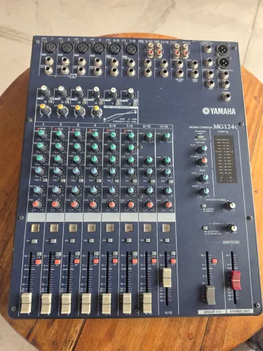 Mesa De Som Yamaha