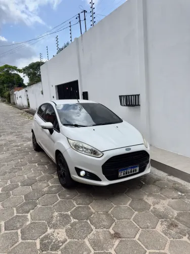 Ford Fiesta 1.6 16V Flex Mec. 5P 2015