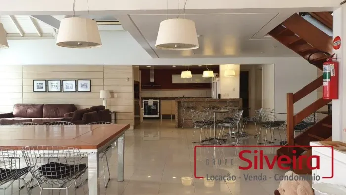 CASA EM CONDOMÍNIO 5 DORMITÓRIOS JARDIM CARVALHO
