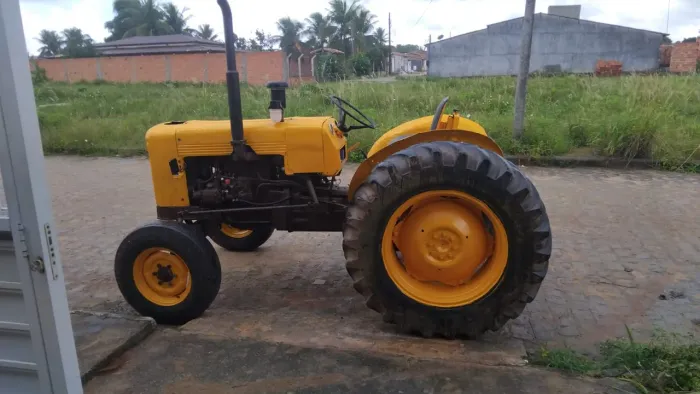 Trator valmet 