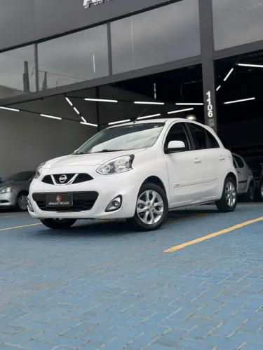 Nissan March SV 1.0 16V Flex Fuel 5P 2015