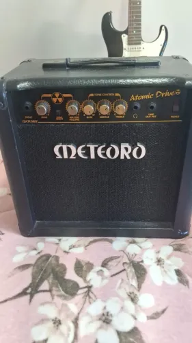 Amplificador meteoro