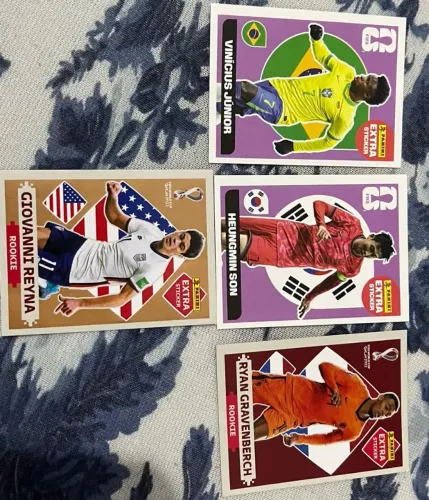 Vendo legends originais da Panini da copa de 2026 e também de 2022!!!.