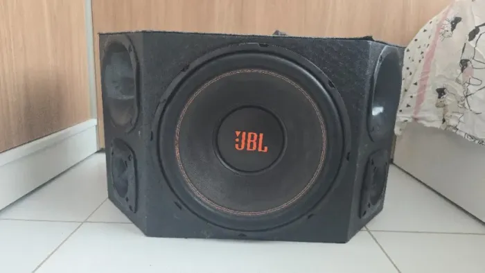 CAIXA DE SOM JBL AUTOMOTIVO
