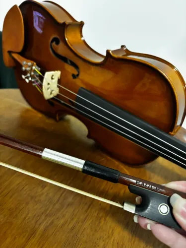 Violino Eagle VE 441 4/4