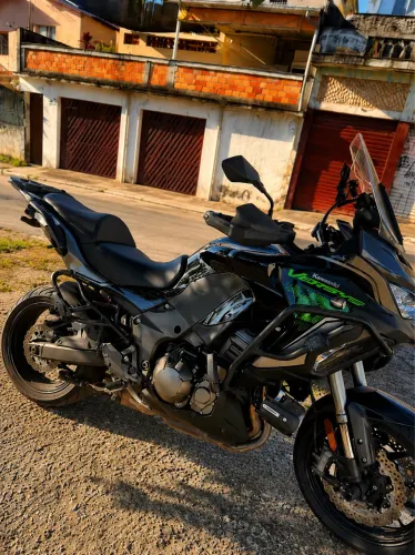 Versys GT