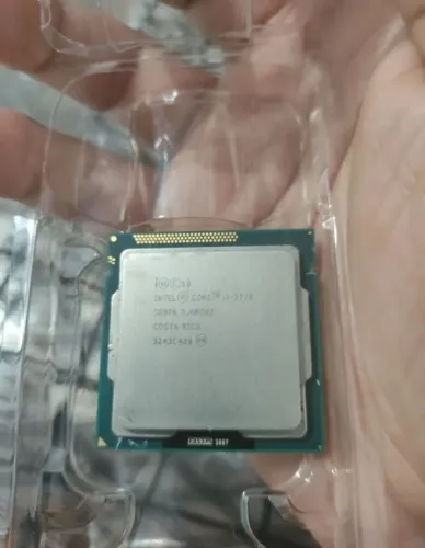 Vendo i7 3770 acompanhado de um Air cooler g800 da rise mode