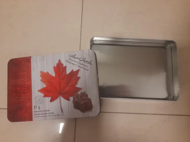 Caixa de bombom vazia do Canadá [USADO]