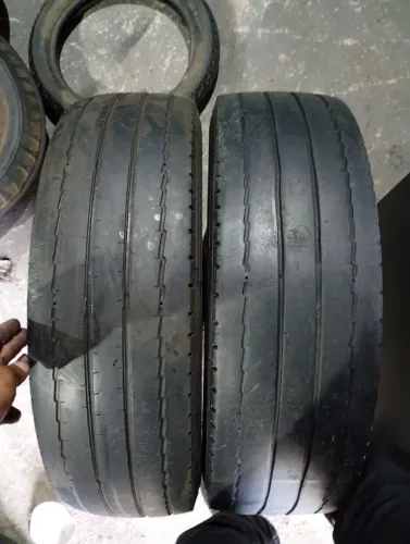 2 PNEUS 215/17-5 MICHELIN