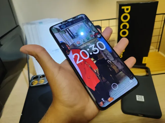 Poco f6 Pro