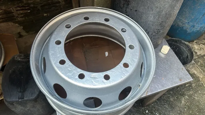 Aro 295 pneu sem câmera