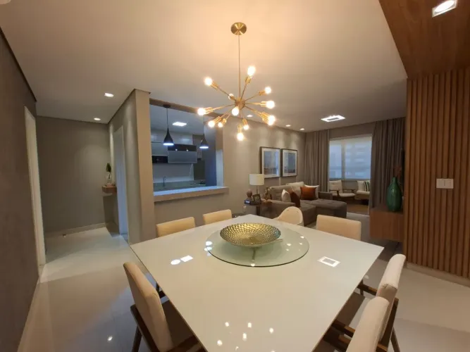 Apartamento à venda no bairro Santa Mônica em Uberlândia