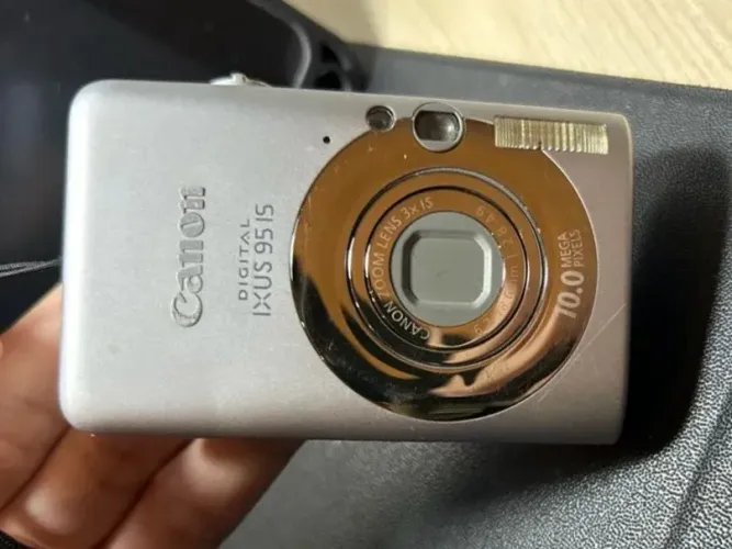 Camera Canon Ixus 95is