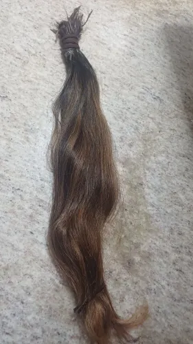 Vendo para todo o Brasil cabelo humaonatural mega hair da região sulcom pouco tempo de uso