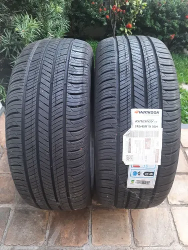 Pneua Hankook Kinergy aro19