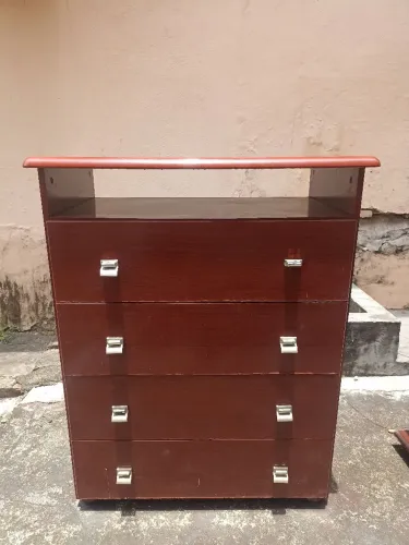 1 Cômoda e 1 Rack
